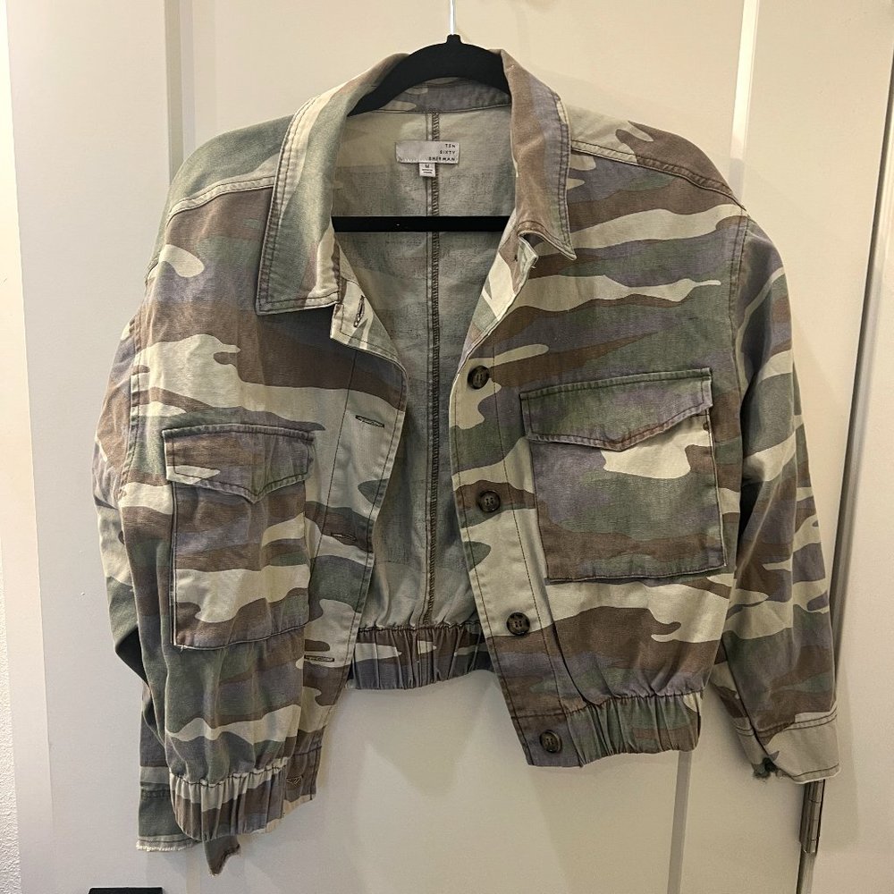NWOT: Ten Sixty Sherman Camo Jacket (M)